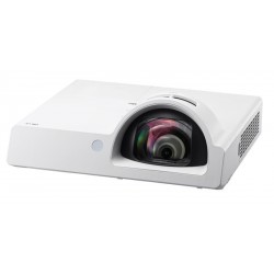 Panasonic PTST10E 2800 Proyektor Ansi Lumens Lcd Xga