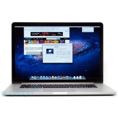 APPLE MacBook Pro With