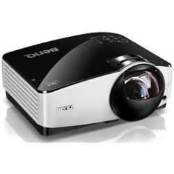 Pronyektor BenQ MW870UST  3000 ANSI lumens DLP