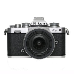 Nikon Z FC kit 16-50mm f/3.5-6.3 VR Mirrorless Digital Camera