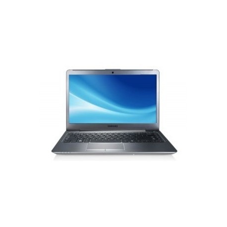 Samsung NP535U4X-S01ID AMD QuadCore A8